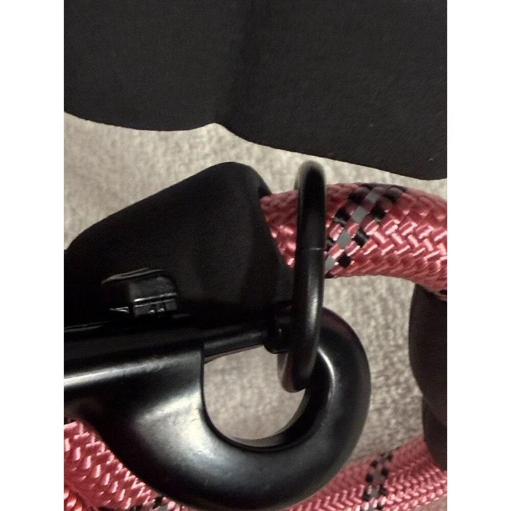 Heavy Duty pink/Blk Leash Reflective Comfort HandleW/ Swivel Hook 5Ft NWOT